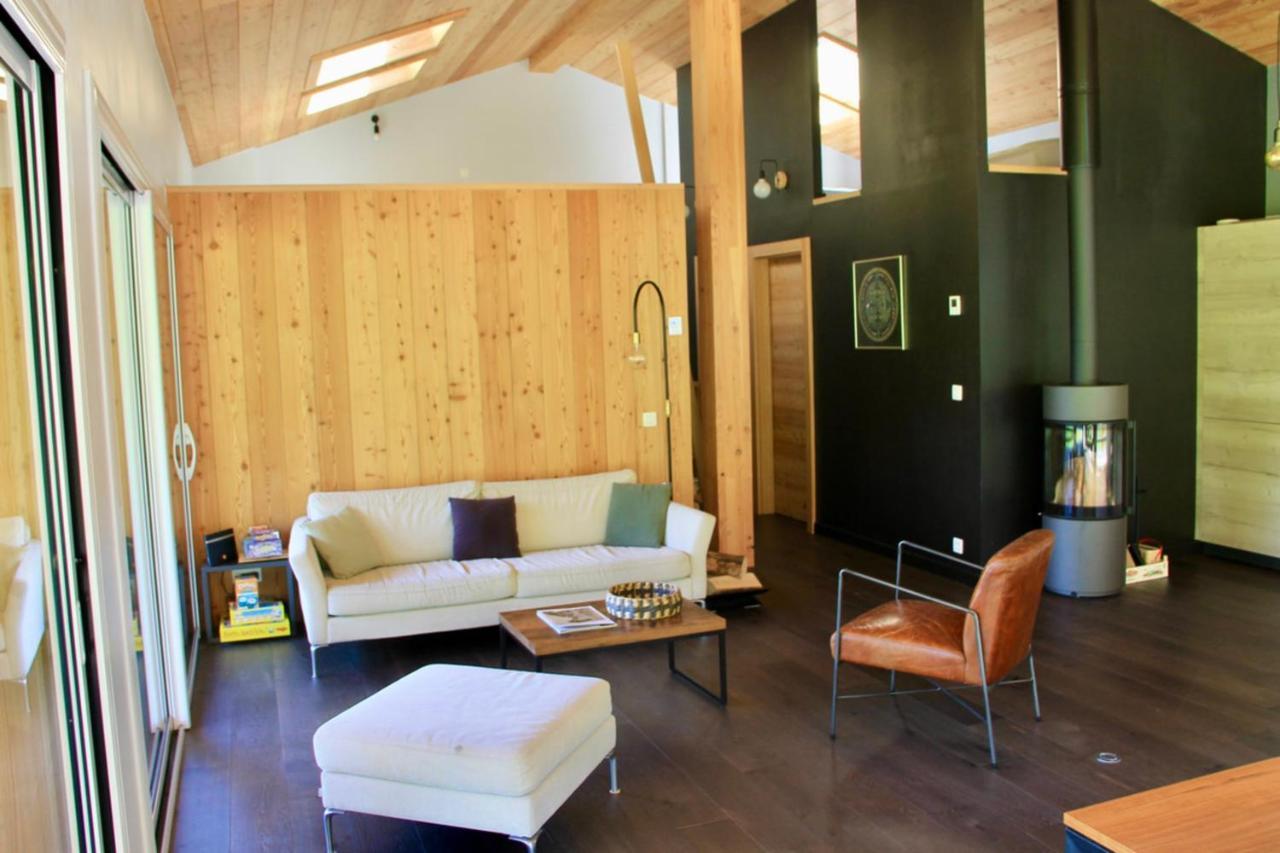 Modern Chalet With Garden シャモニー エクステリア 写真